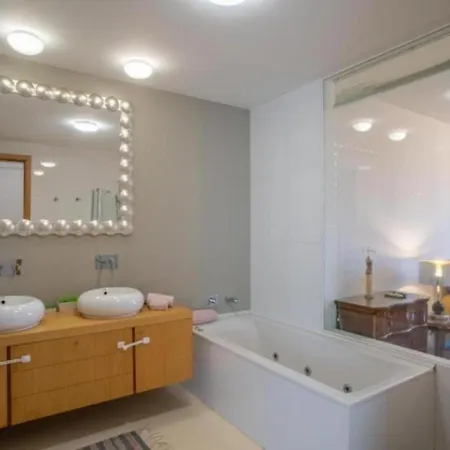 Вилла Victorias